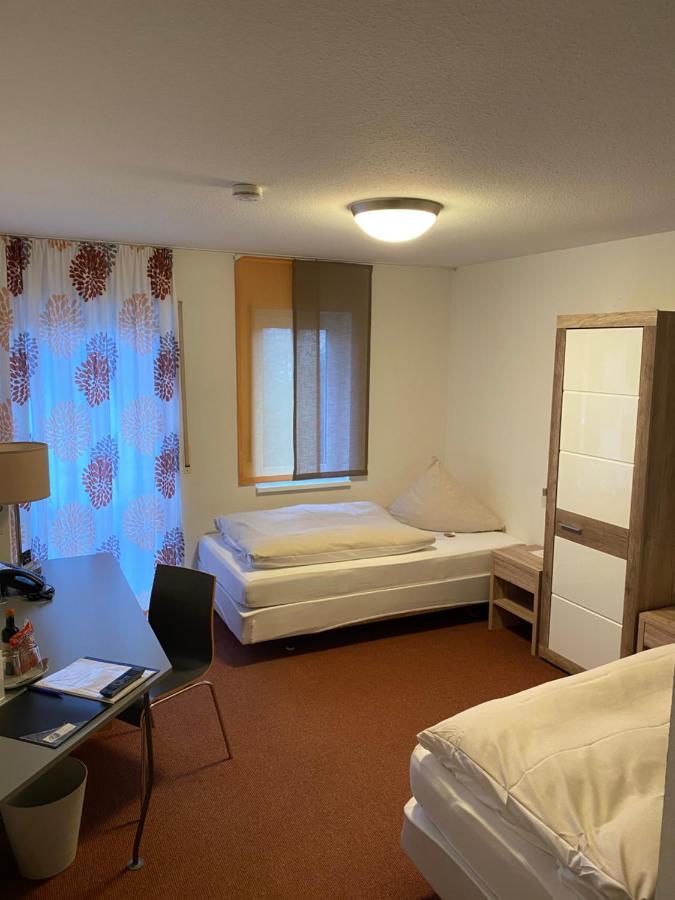 Hotel Astra Раштатт Экстерьер фото
