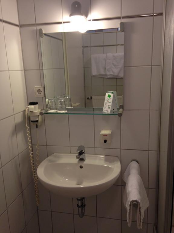 Hotel Astra Раштатт Номер фото