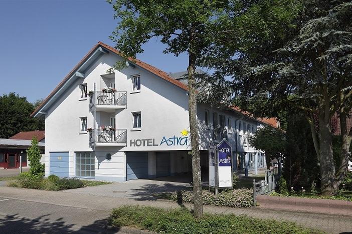 Hotel Astra Раштатт Экстерьер фото