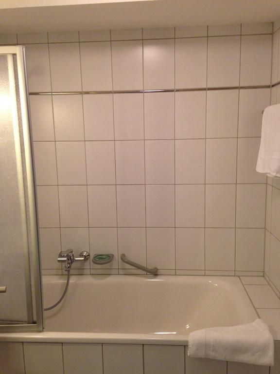 Hotel Astra Раштатт Номер фото